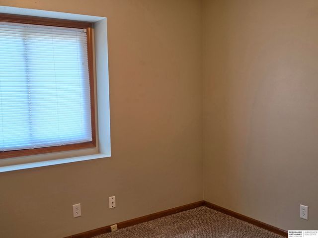 500 Fort Street, Papillion, NE 68046