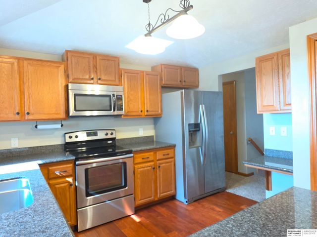 500 Fort Street, Papillion, NE 68046