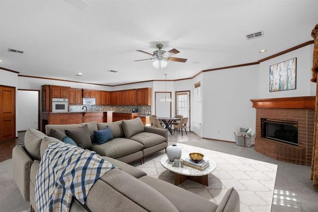 700 NW 153rd Street, Edmond, OK 73013