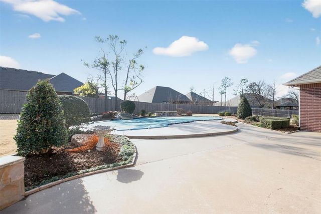 700 NW 153rd Street, Edmond, OK 73013