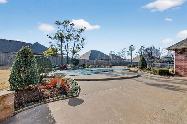 700 NW 153rd Street, Edmond, OK 73013