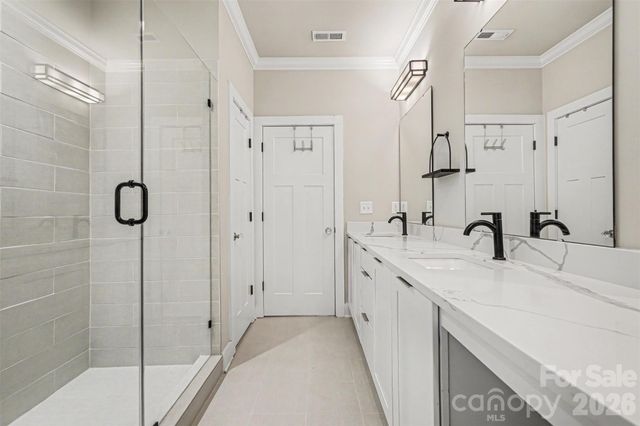 1571 Duckworth Avenue, Charlotte, NC 28208