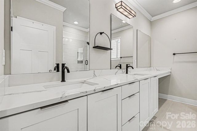1571 Duckworth Avenue, Charlotte, NC 28208