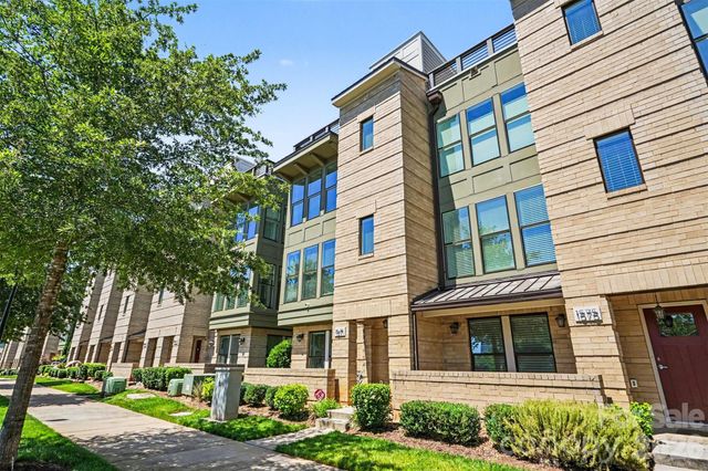 1571 Duckworth Avenue, Charlotte, NC 28208