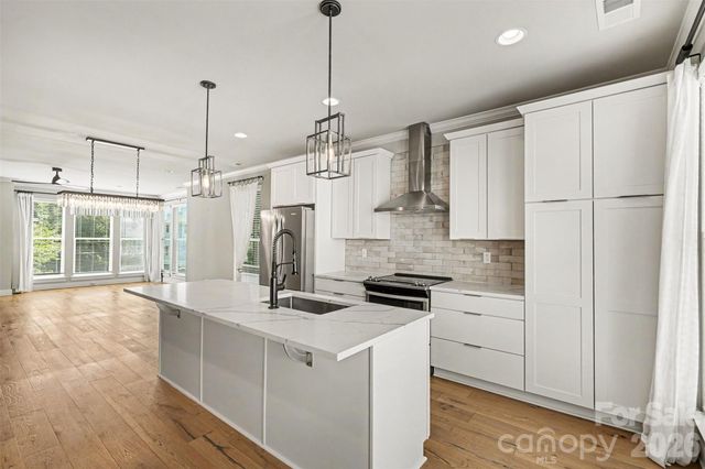 1571 Duckworth Avenue, Charlotte, NC 28208