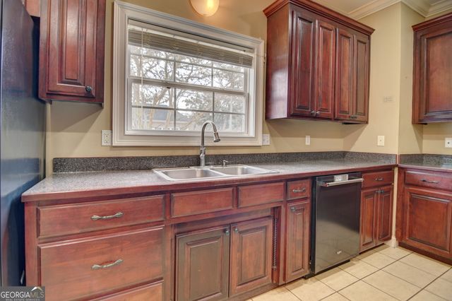 118 Foxworth Trail, Nashville, GA 31639