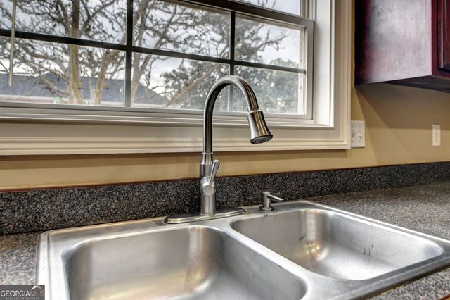 118 Foxworth Trail, Nashville, GA 31639