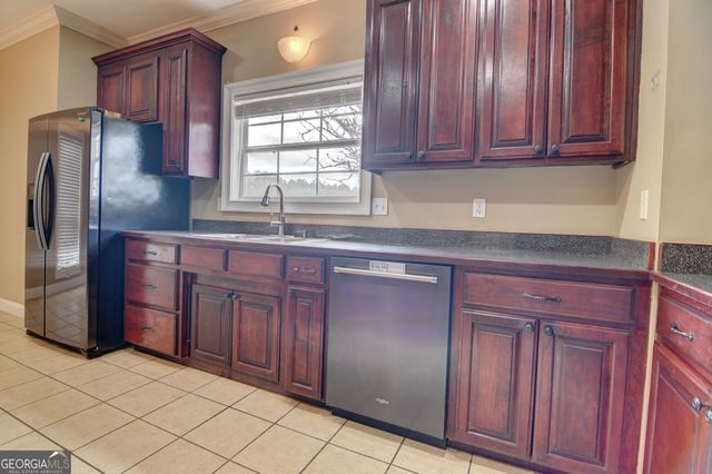 118 Foxworth Trail, Nashville, GA 31639