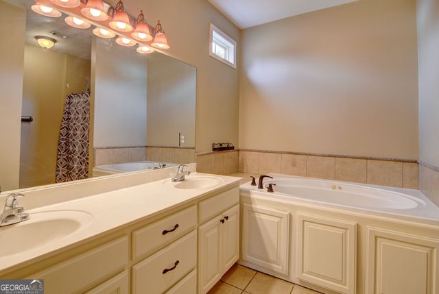 118 Foxworth Trail, Nashville, GA 31639