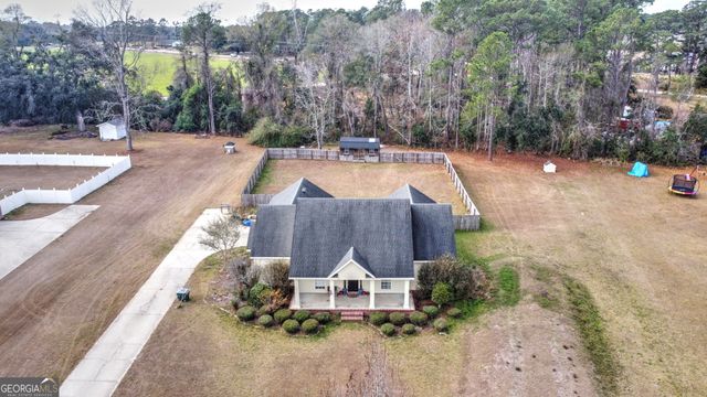 118 Foxworth Trail, Nashville, GA 31639