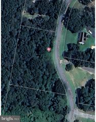 5608 FEDERAL HILL RD, Federalsburg, MD 21632