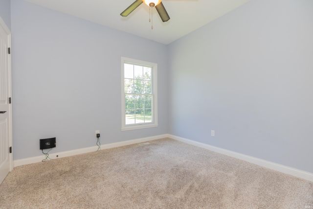 2575 Woodstone Lane, Evansville, IN 47712