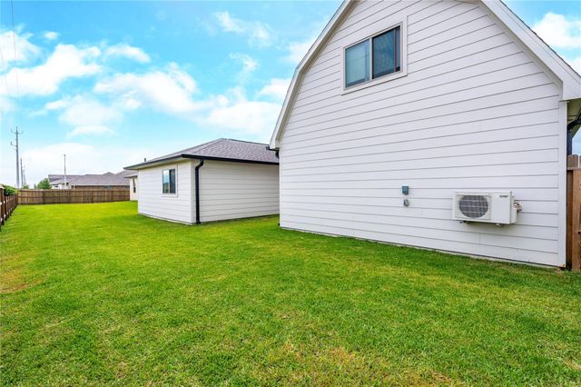 3602 Ballena Way, Dickinson, TX 77539