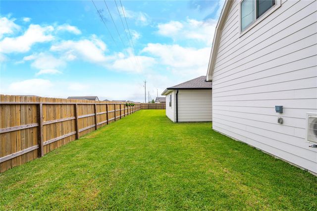 3602 Ballena Way, Dickinson, TX 77539