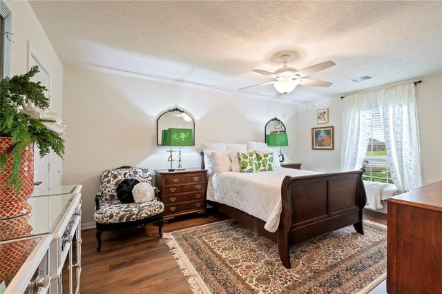 3602 Ballena Way, Dickinson, TX 77539
