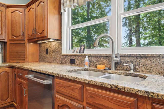 4821 Canterwood Court, Hilliard, OH 43026