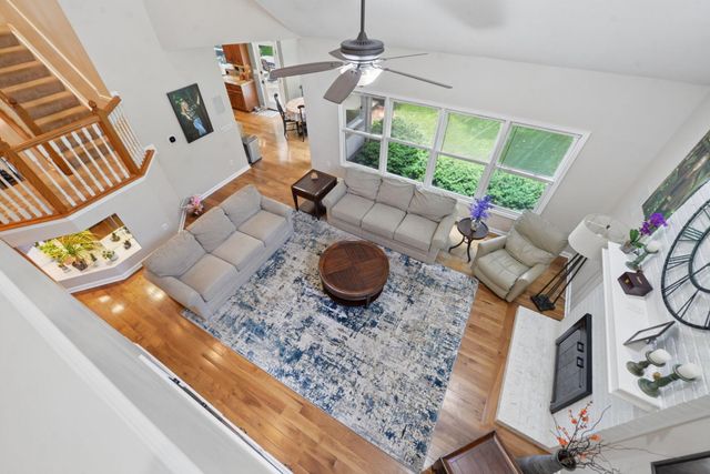 4821 Canterwood Court, Hilliard, OH 43026