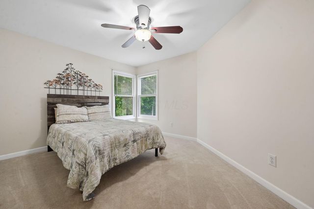 4821 Canterwood Court, Hilliard, OH 43026