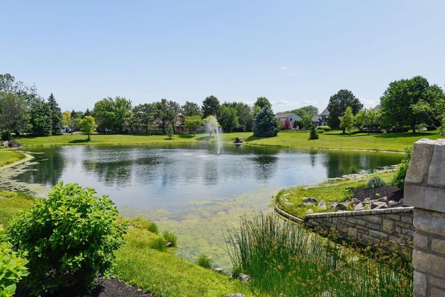 4821 Canterwood Court, Hilliard, OH 43026