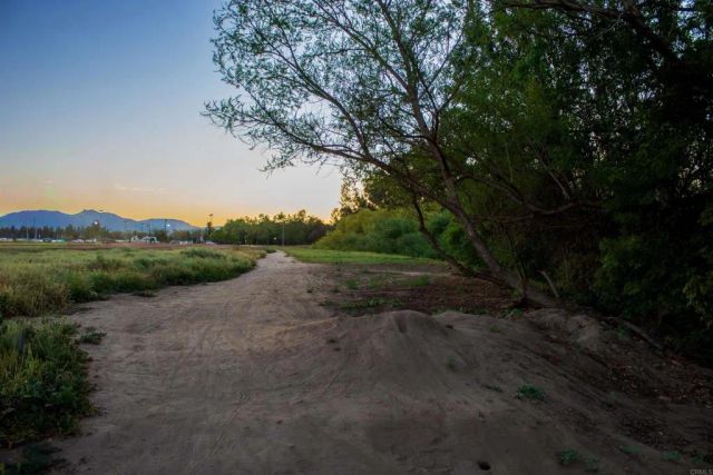 10385 Seth Way, Santee, CA 92071