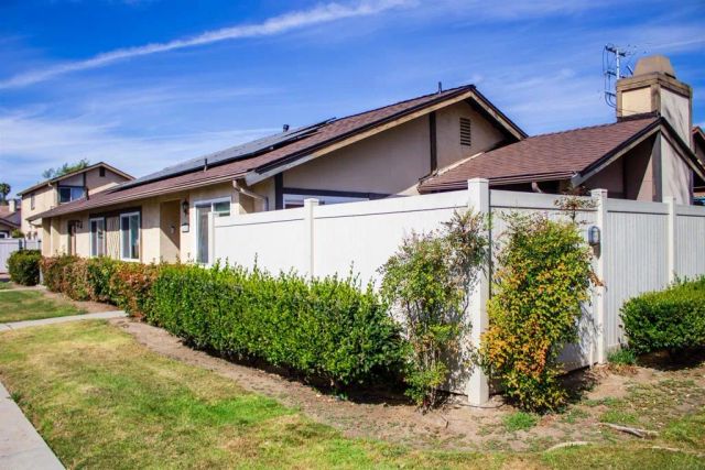 10385 Seth Way, Santee, CA 92071