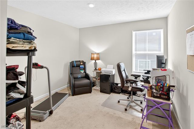 36283 Lands End Drive, North Ridgeville, OH 44039