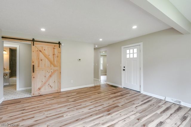 10306 Electric Boulevard, Northfield Village, OH 44067