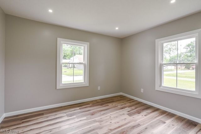 10306 Electric Boulevard, Northfield Village, OH 44067