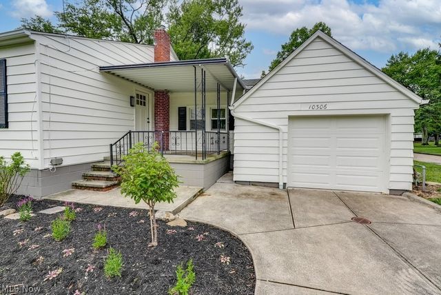 10306 Electric Boulevard, Northfield Village, OH 44067