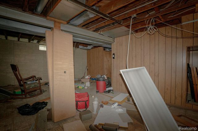 23011 Normandy Avenue, Eastpointe, MI 48021