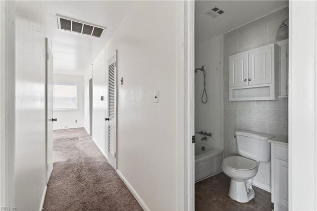 825 Thames DR, Hampton, VA 23666