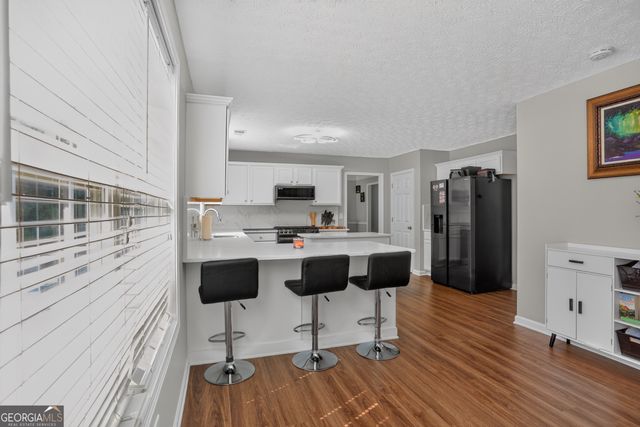 29 Creekview Court, Acworth, GA 30101