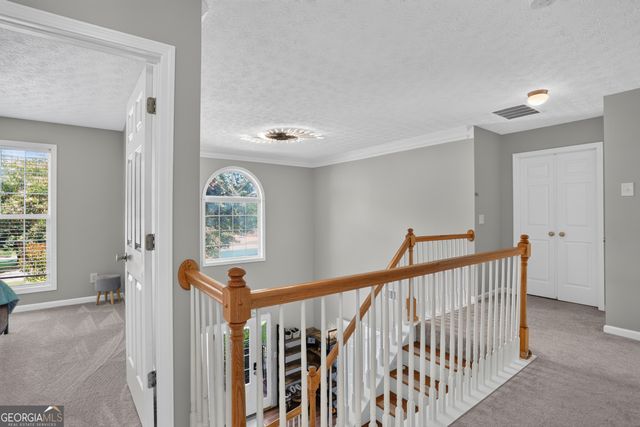 29 Creekview Court, Acworth, GA 30101