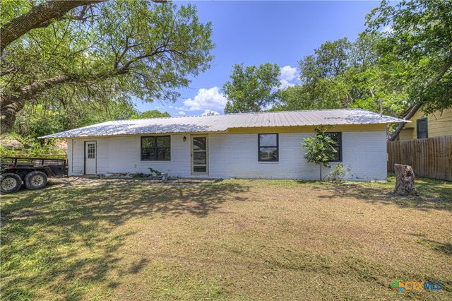 440 Rusch Lane, New Braunfels, TX 78132