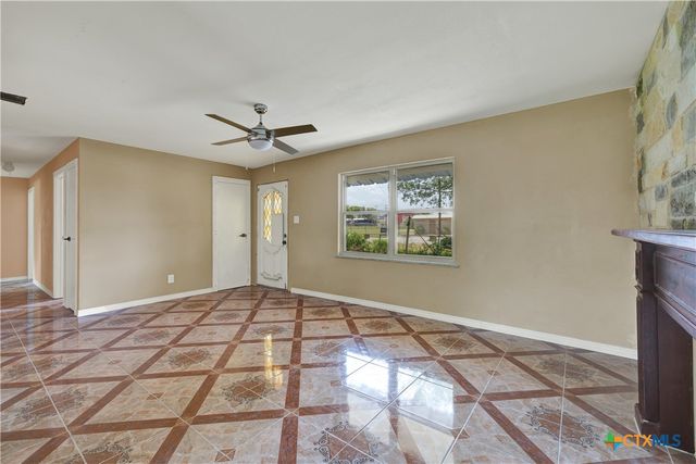 440 Rusch Lane, New Braunfels, TX 78132