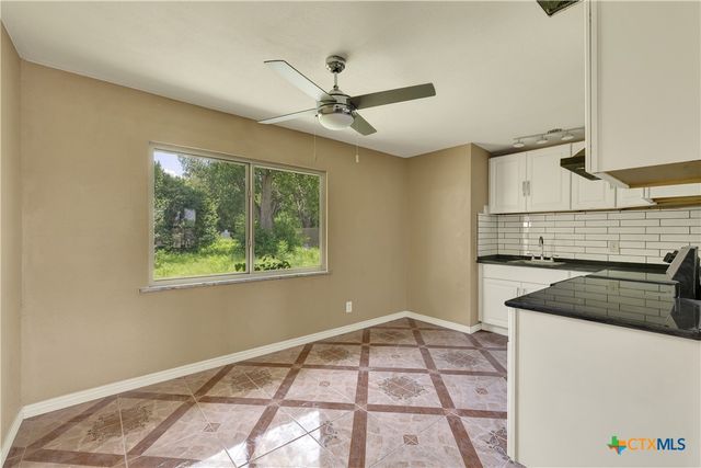 440 Rusch Lane, New Braunfels, TX 78132