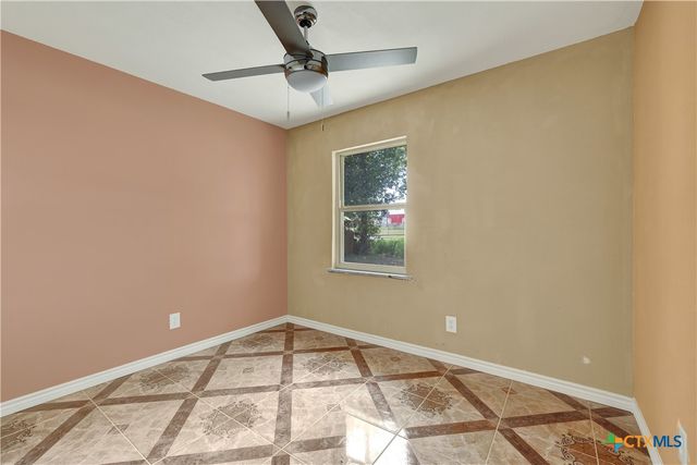 440 Rusch Lane, New Braunfels, TX 78132