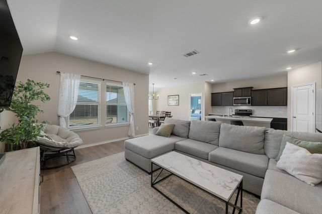 6531 Sand Dune Way, Princeton, TX 75407