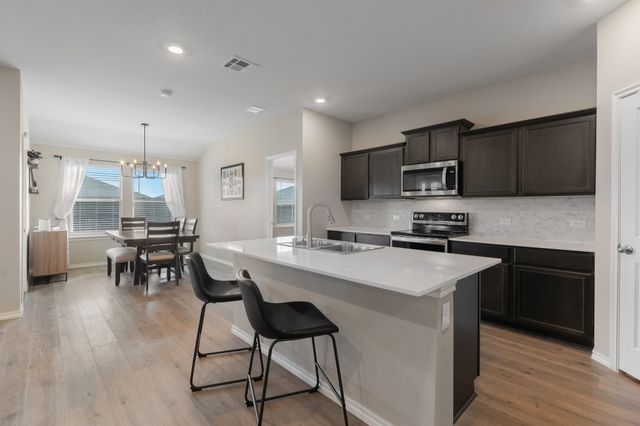 6531 Sand Dune Way, Princeton, TX 75407