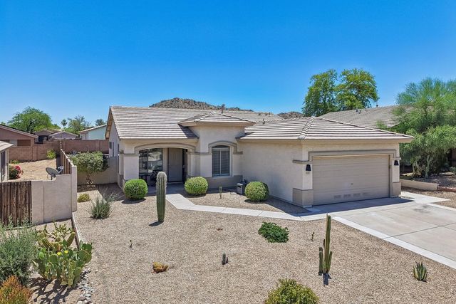 18381 W McNeil Street, Goodyear, AZ 85338