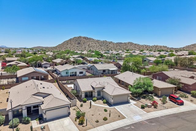 18381 W McNeil Street, Goodyear, AZ 85338