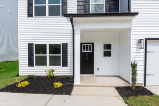 636 Farcroft Trail, Roebuck, SC 29376