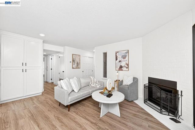 670 Peters, Pleasanton, CA 94566