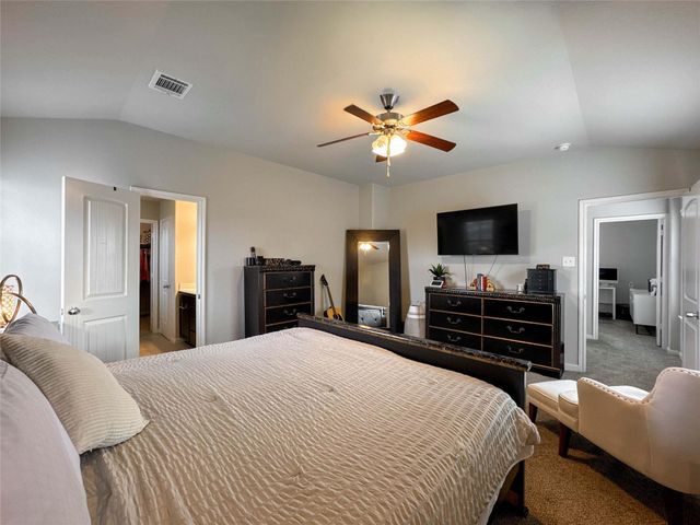 2 Eagle Lake Court, Manvel, TX 77578