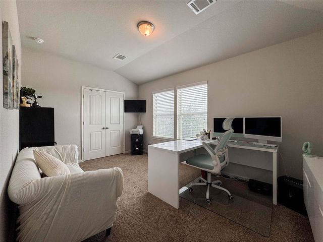 2 Eagle Lake Court, Manvel, TX 77578