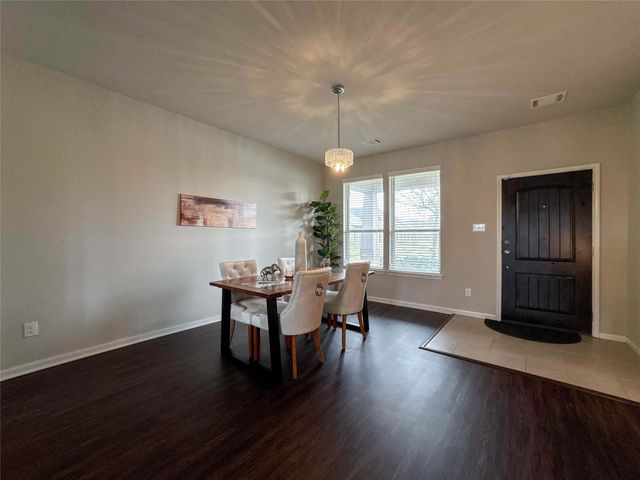 2 Eagle Lake Court, Manvel, TX 77578