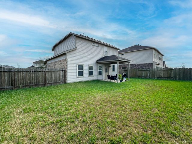 2 Eagle Lake Court, Manvel, TX 77578