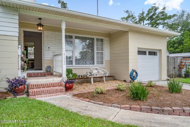 8622 ST PATRICK Lane, Jacksonville, FL 32216