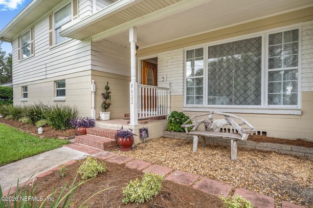 8622 ST PATRICK Lane, Jacksonville, FL 32216
