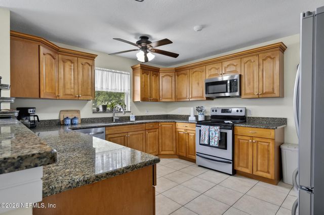 8622 ST PATRICK Lane, Jacksonville, FL 32216